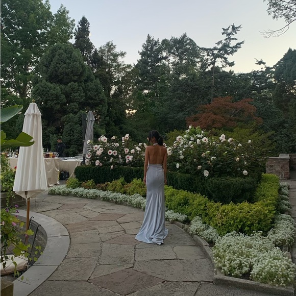 Light baby Blue high slit dress halter neck backless - Picture 7 of 12